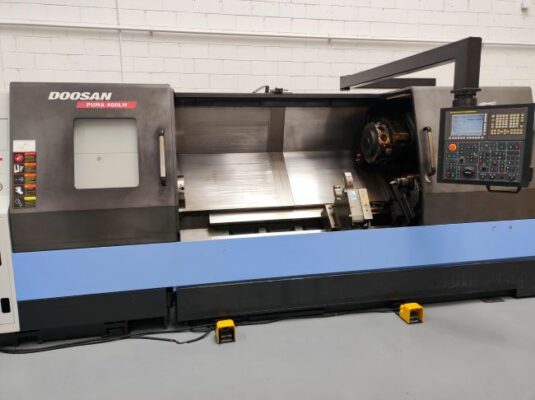 Tour CNC Doosan Puma 400 LMA Année 2011
