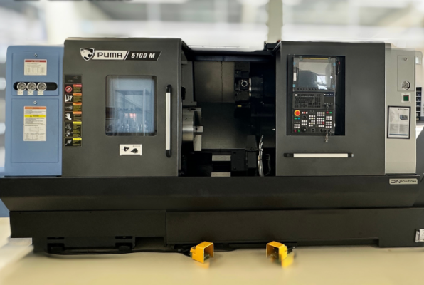 Tour CNC Doosan Puma 5100 MB Année 2023