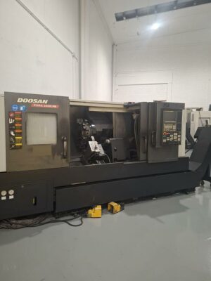 Tour CNC Doosan Puma 2600 LMB Année 2014