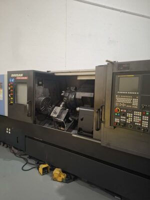 Tour CNC Doosan Puma 2600 LMB Année 2014